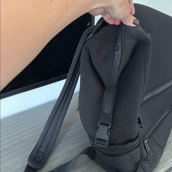 Dagne Dover Black Backpack - Picture 5 of 6